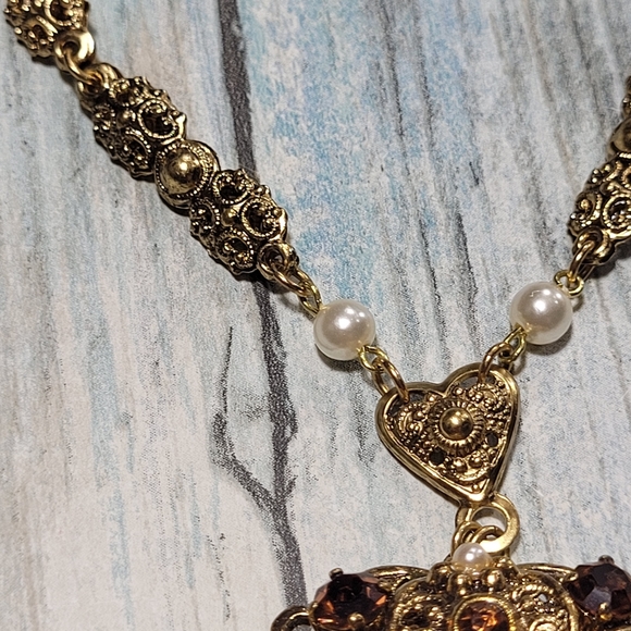 Vintage West Germany Cameo Necklace and Earrings Set. - Picture 6 of 16